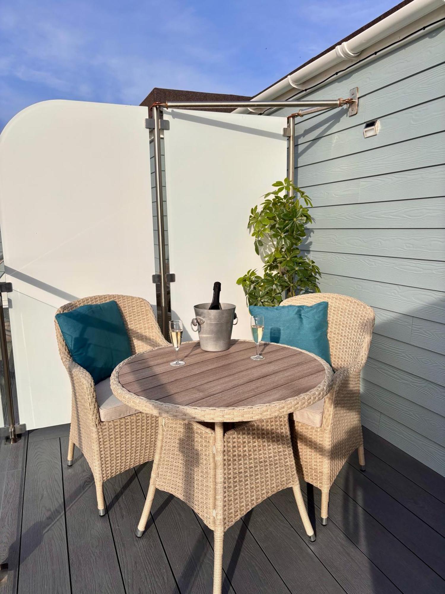 Gwesty Ty Newydd Hotell Aberdaron Exteriör bild