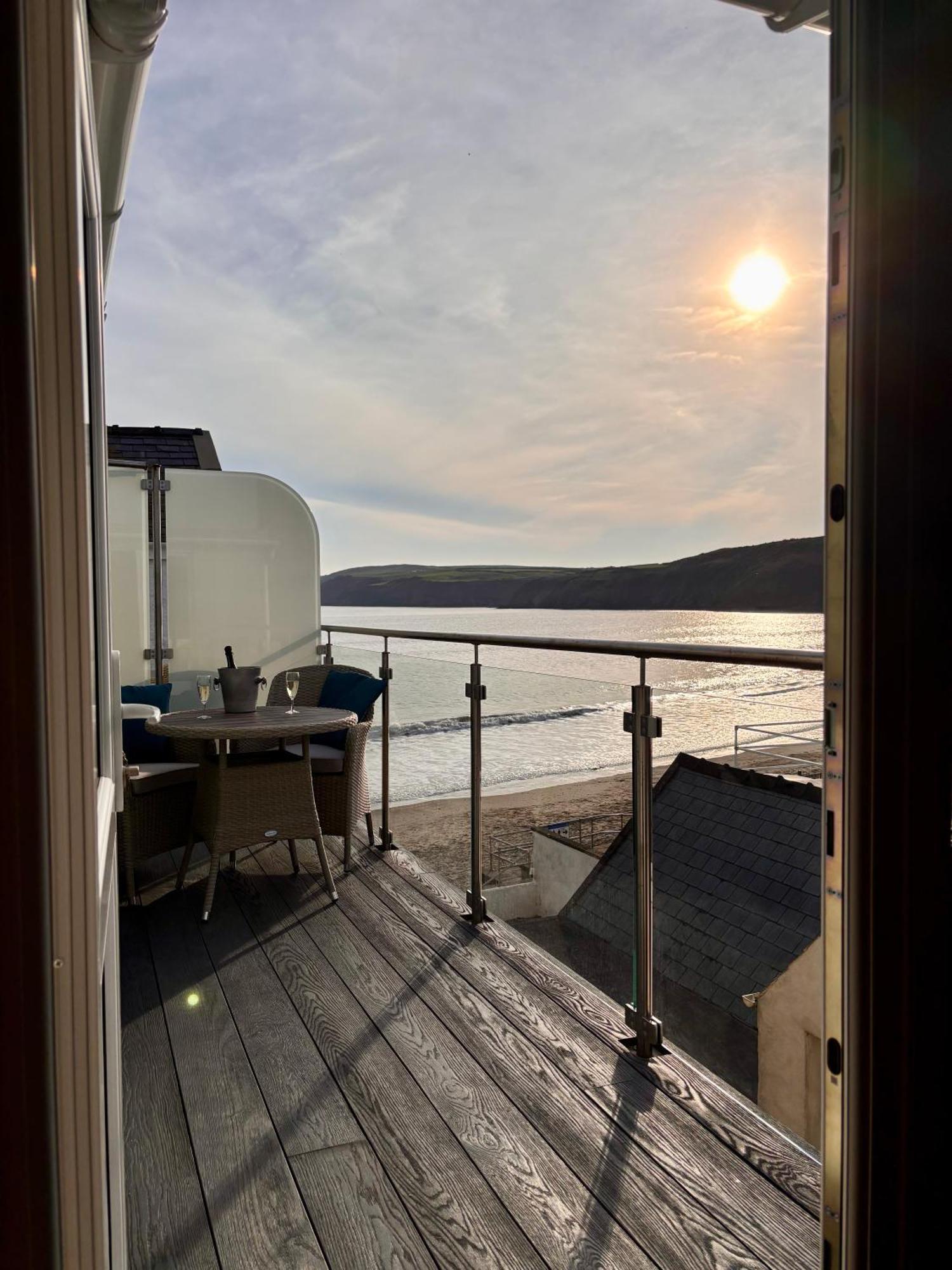 Gwesty Ty Newydd Hotell Aberdaron Exteriör bild