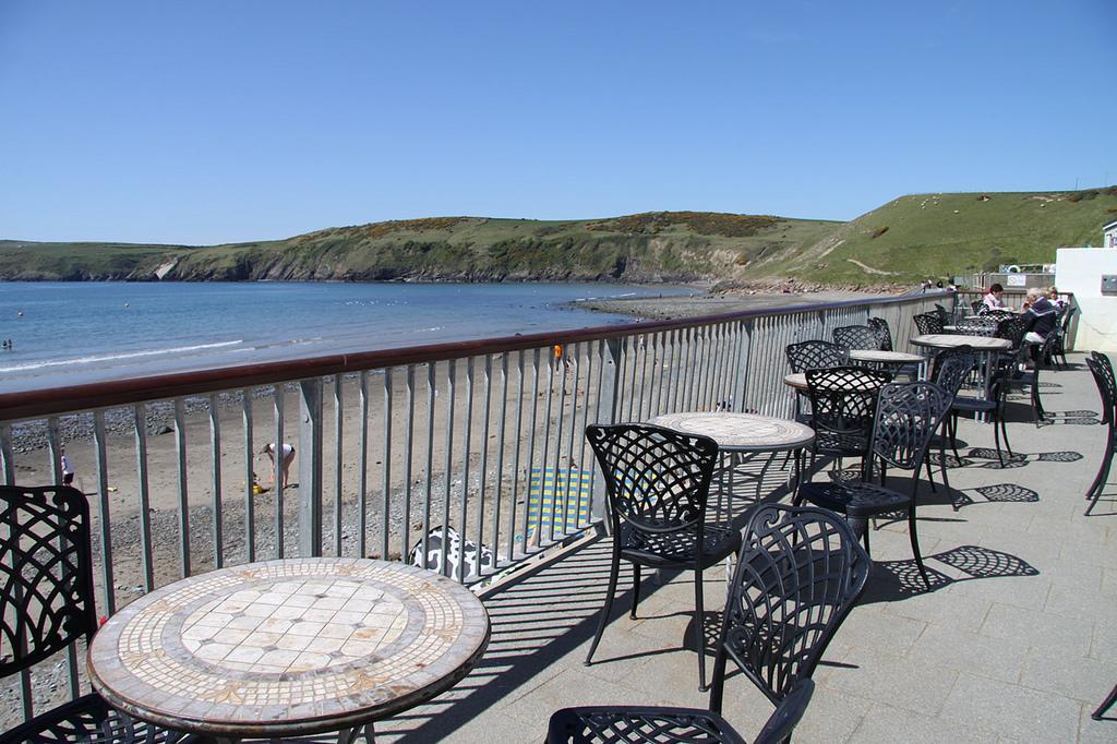 Gwesty Ty Newydd Hotell Aberdaron Exteriör bild