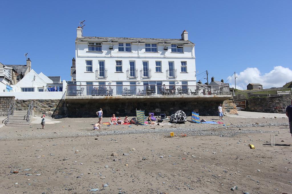 Gwesty Ty Newydd Hotell Aberdaron Exteriör bild